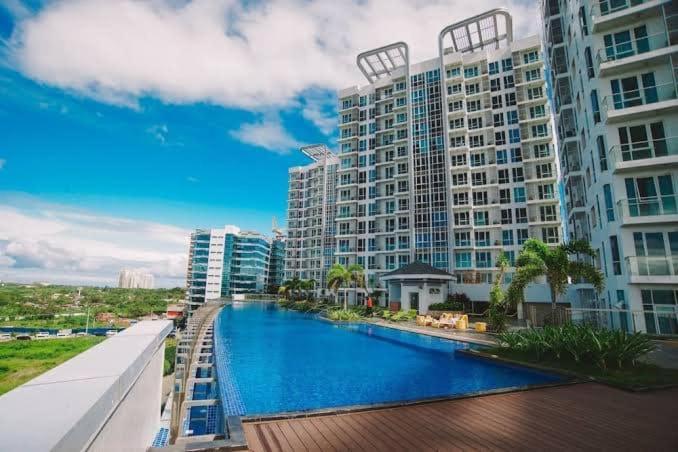 Condo-Mactan Newtown Lapu-Lapu City Exterior photo